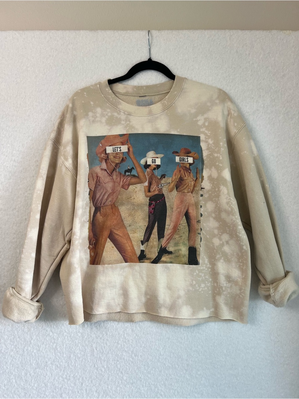 Gina Graphic Crewneck Sweatshirt - Let's Go Girls